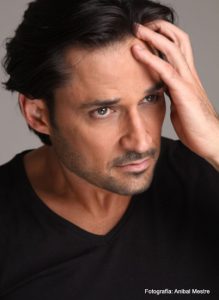 Jean-Paul-Leroux-Headshot-Galeria-23-Credito-Foto-Anibal-Mestre